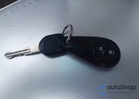 2006 Subaru Forester 2.5X из США, поврежденный, VIN JF1SG656X6H715565